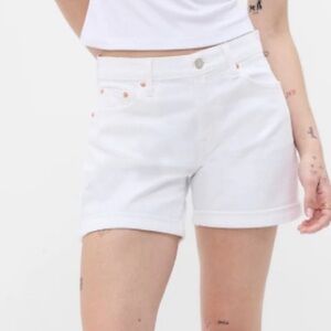 NWT GAP 4" High-Rise Dove Sz 32 | 14 Tall Shorts